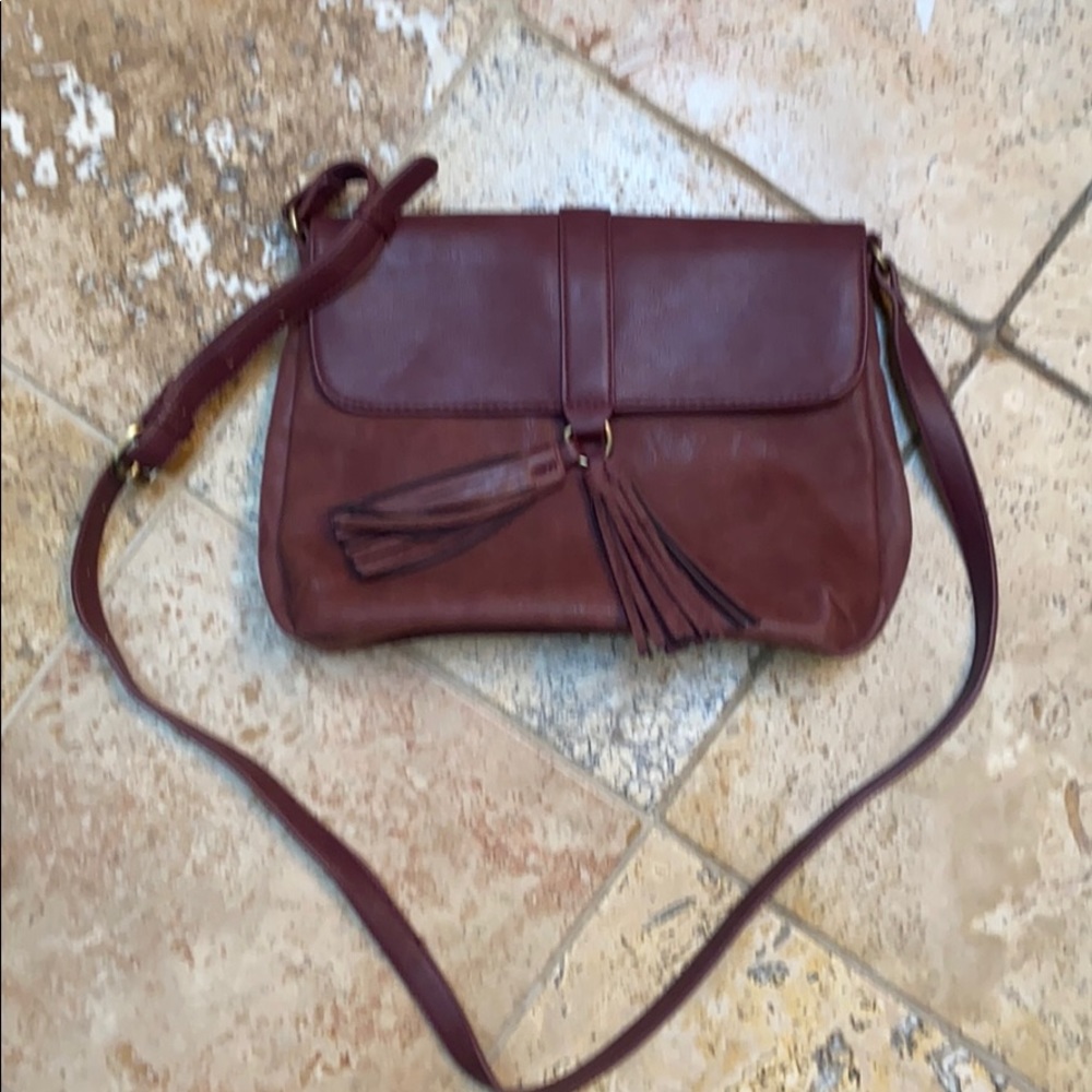 Maroon crossbody bag! Excellent condition.